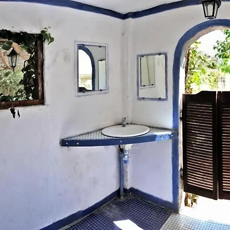 7 Bedrooms For 16 People In Languedoc Roussillon * Argeliers